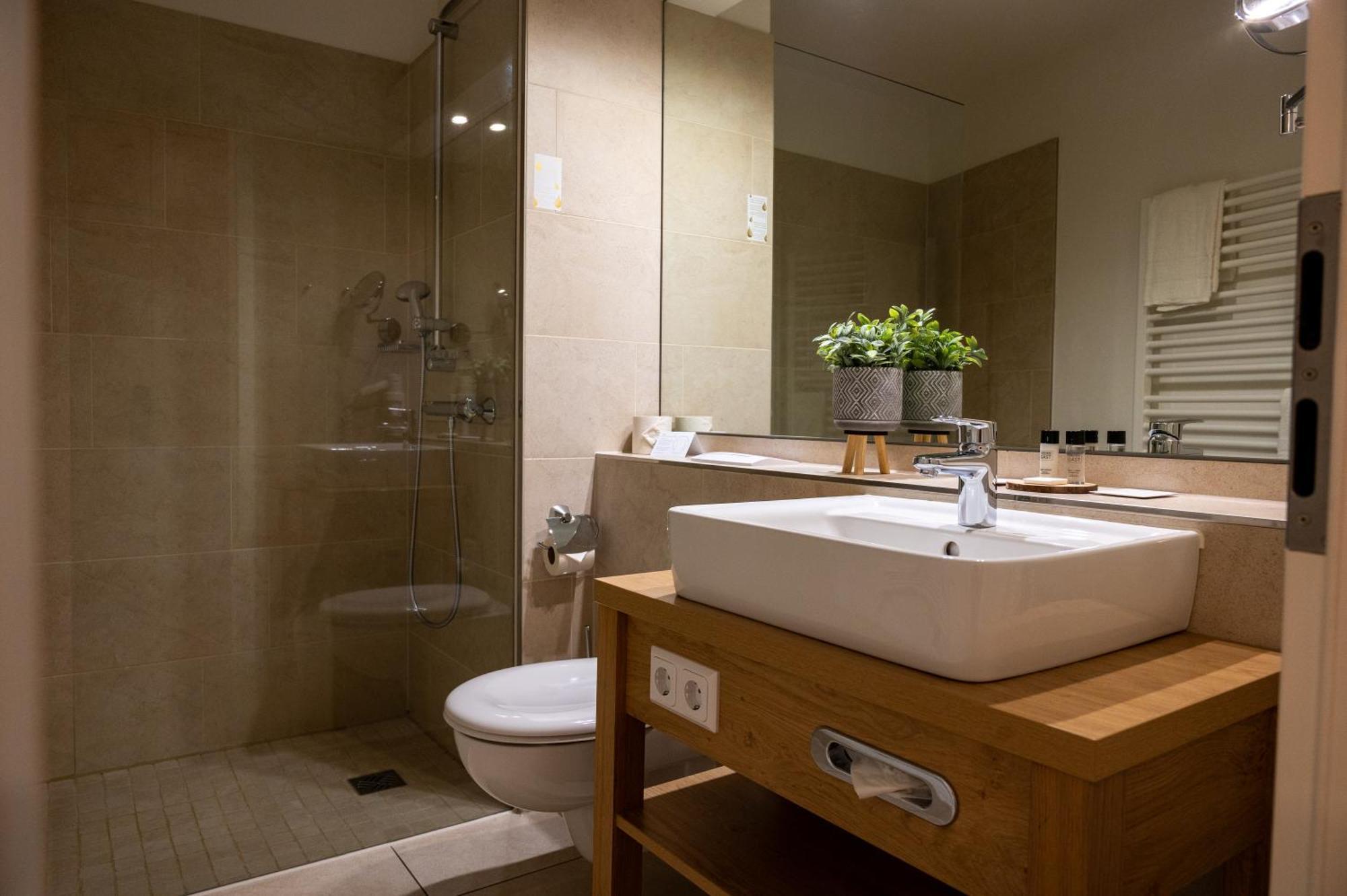 Landhotel Jann Hinsch Hof Winsen エクステリア 写真