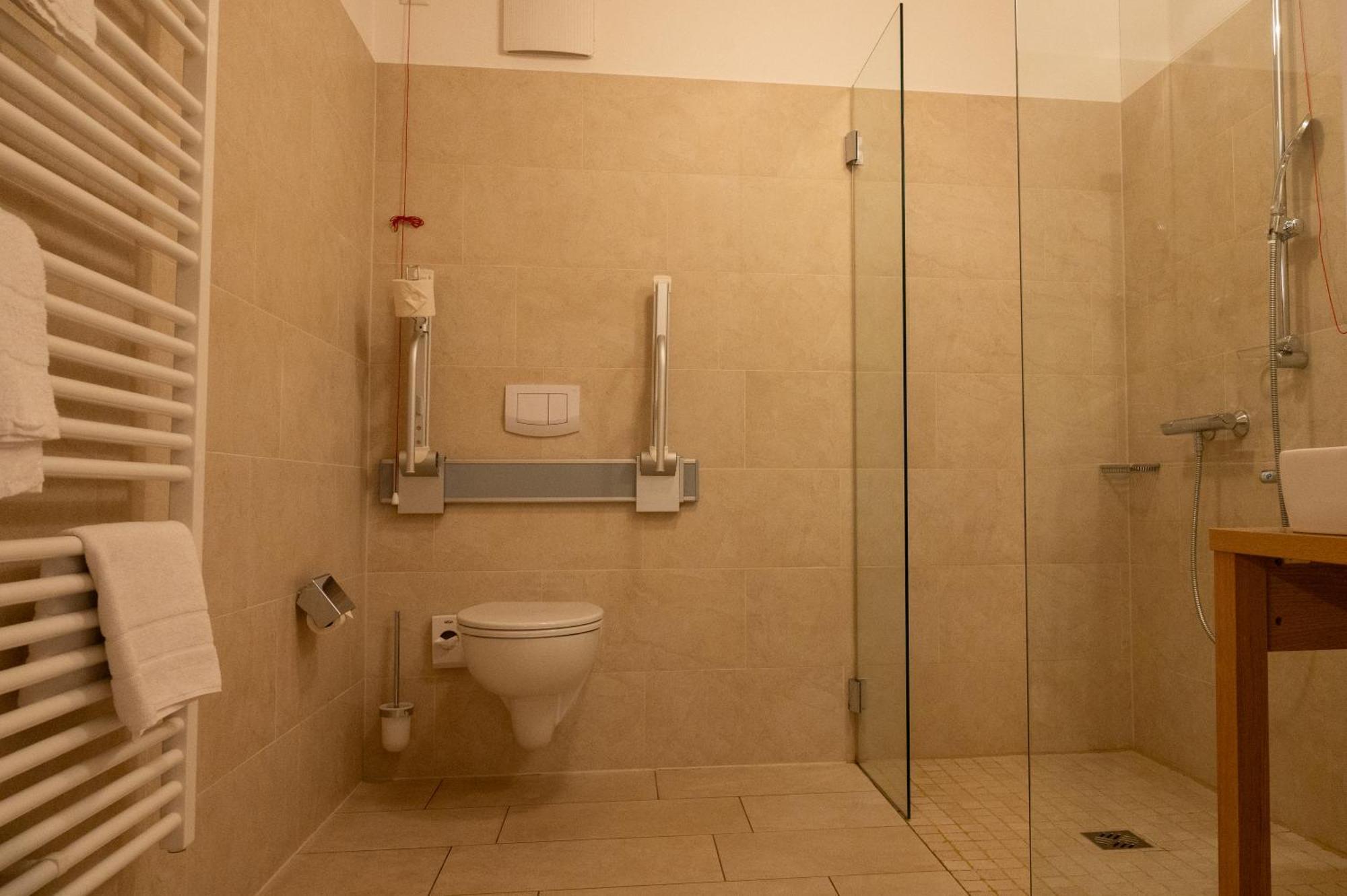 Landhotel Jann Hinsch Hof Winsen エクステリア 写真