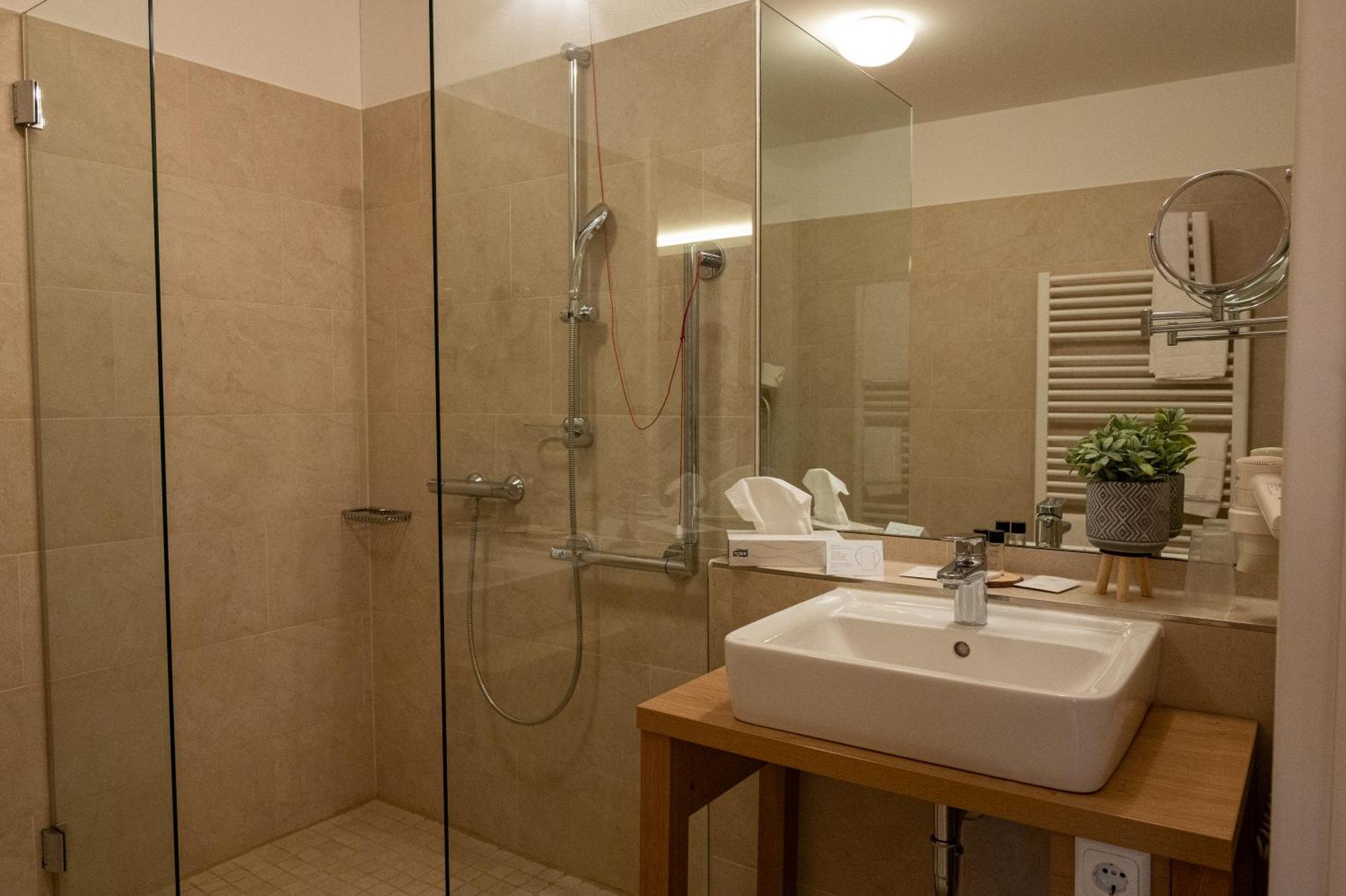 Landhotel Jann Hinsch Hof Winsen エクステリア 写真