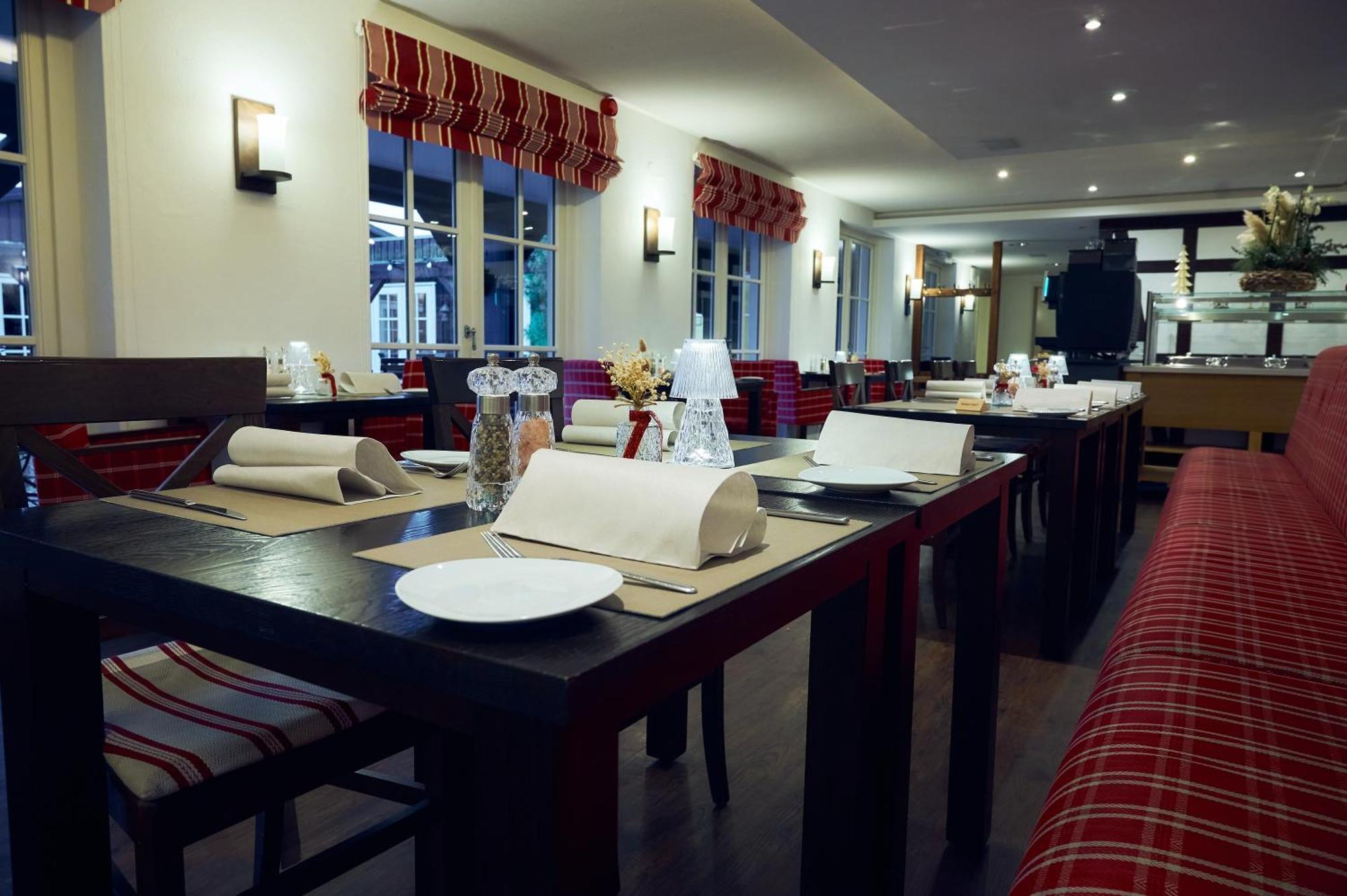 Landhotel Jann Hinsch Hof Winsen エクステリア 写真